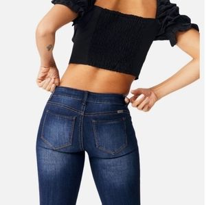 Vintage Berlin Girlfriend Cuff Skinny 1822 Jeans